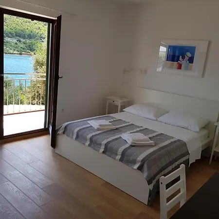 Vala 2 Apartamento *
